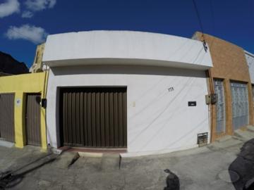 CASA RESIDENCIAL/ COMERCIAL - 03 QUARTOS NO CENTRO