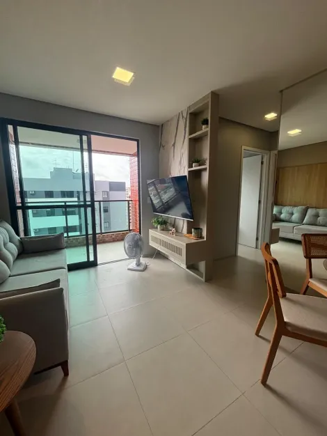 Apartamento Mobiliado 2 Quartos - 58m - Andar Alto - Edf Duetto