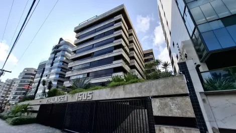 Apartamento Beira-Mar com 200m com 3 Sutes e Varanda no Edifcio Thalassa