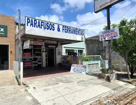 PONTO COMERCIAL NA AV. COMENDADOR LEO