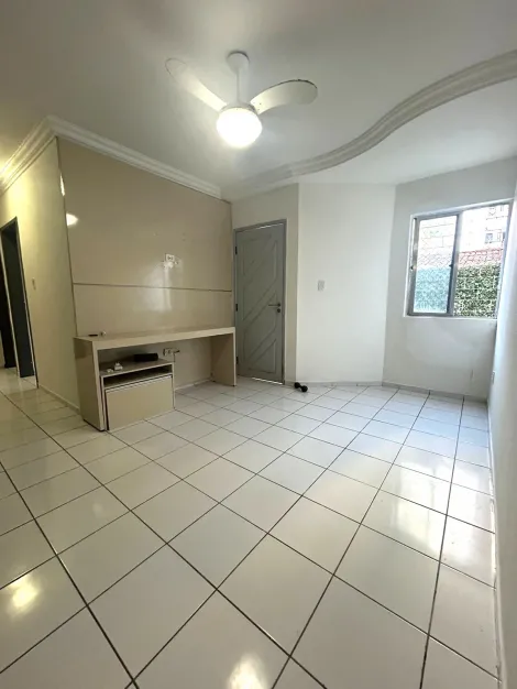 Apartamento Trreo - 3 Quartos - 60m - Ponta Verde