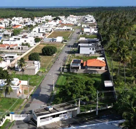 Terreno com 360m  venda no Condomnio Enseada da Lagoa